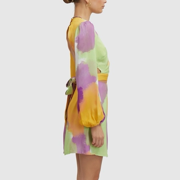 The Wolf Gang Levisa Key Hole Open Back Top NWT - Picture 4 of 15